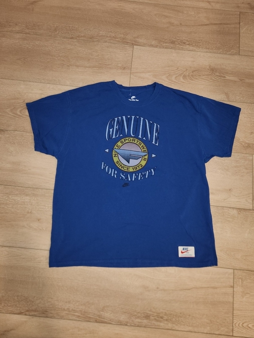 Vintage Y2K Style Nike Blue Graphic T-shirt Mens Size Xtra Large New Condition